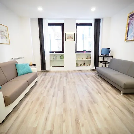 Dimora Sottoripa 24 Di Fronte All'acquario - Genovabnb It Appartement Gênes