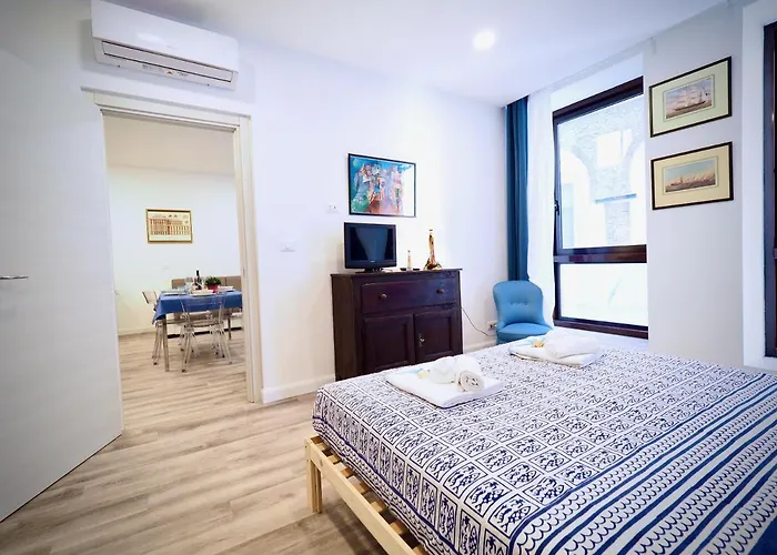 Apartmán Dimora Sottoripa 24 Di Fronte All'acquario - Genovabnb It *