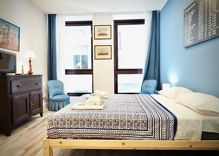 Dimora Sottoripa 24 Di Fronte All'acquario - Genovabnb It Apartmán *