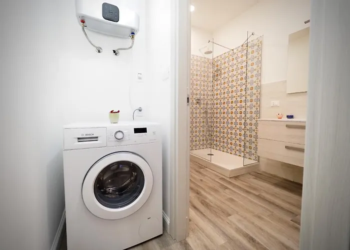 Dimora Sottoripa 24 Di Fronte All'acquario - Genovabnb It * Janov