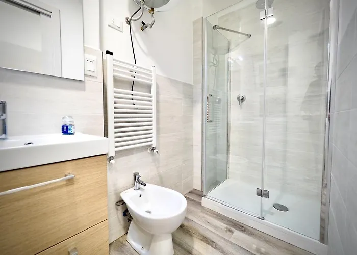 Dimora Sottoripa 24 Di Fronte All'acquario - Genovabnb It Apartament